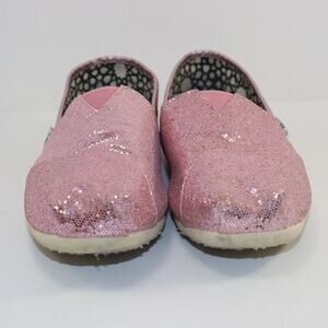 TOMS Women’s Size 12 Pink Glitter Classic Slip-On Shoes